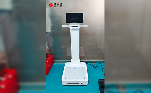 鞋墊機